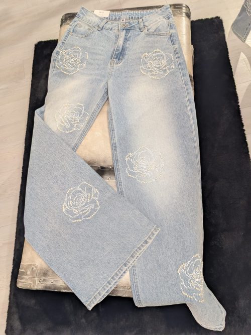 JEANS CON PERLE